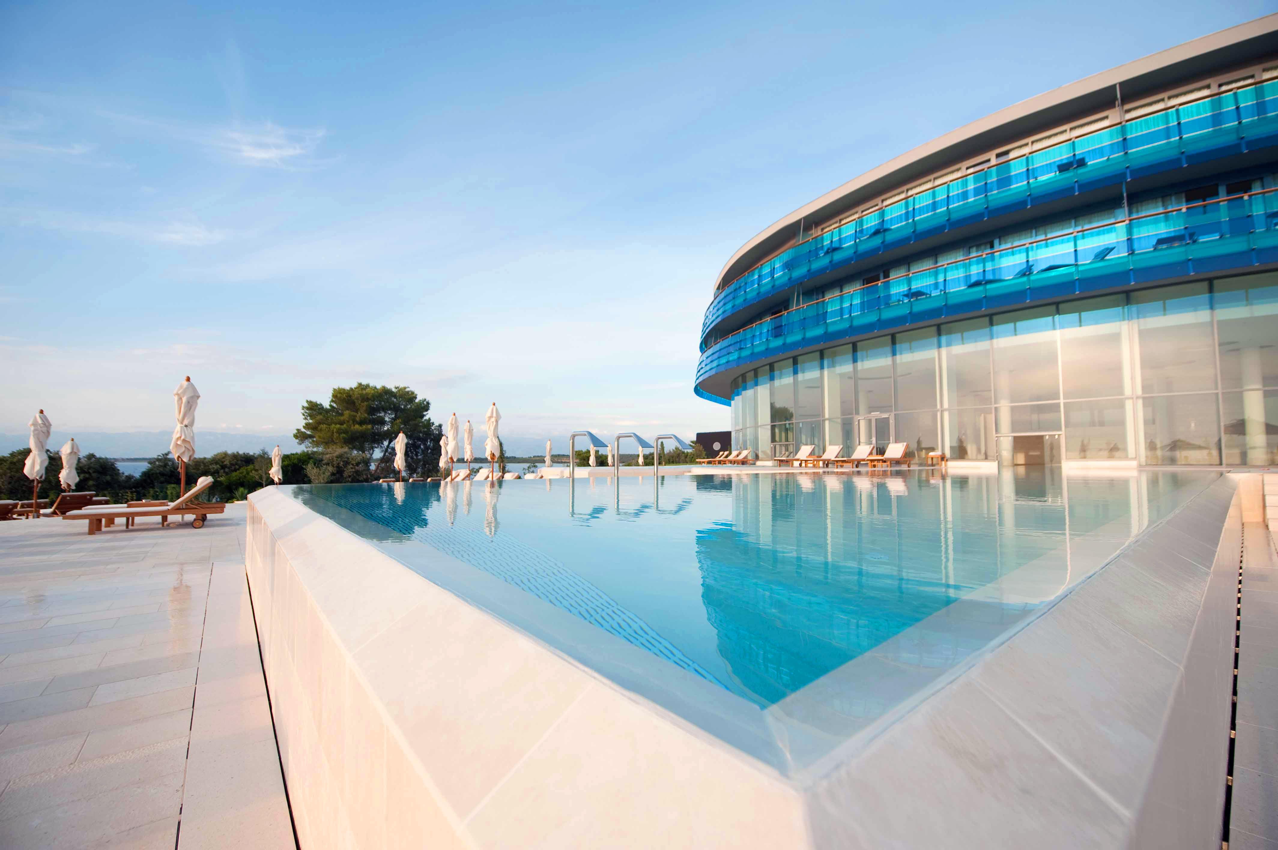 Falkensteiner Hotel & Spa Iadera Petrcane Eksteriør billede The hotel's swimming pool