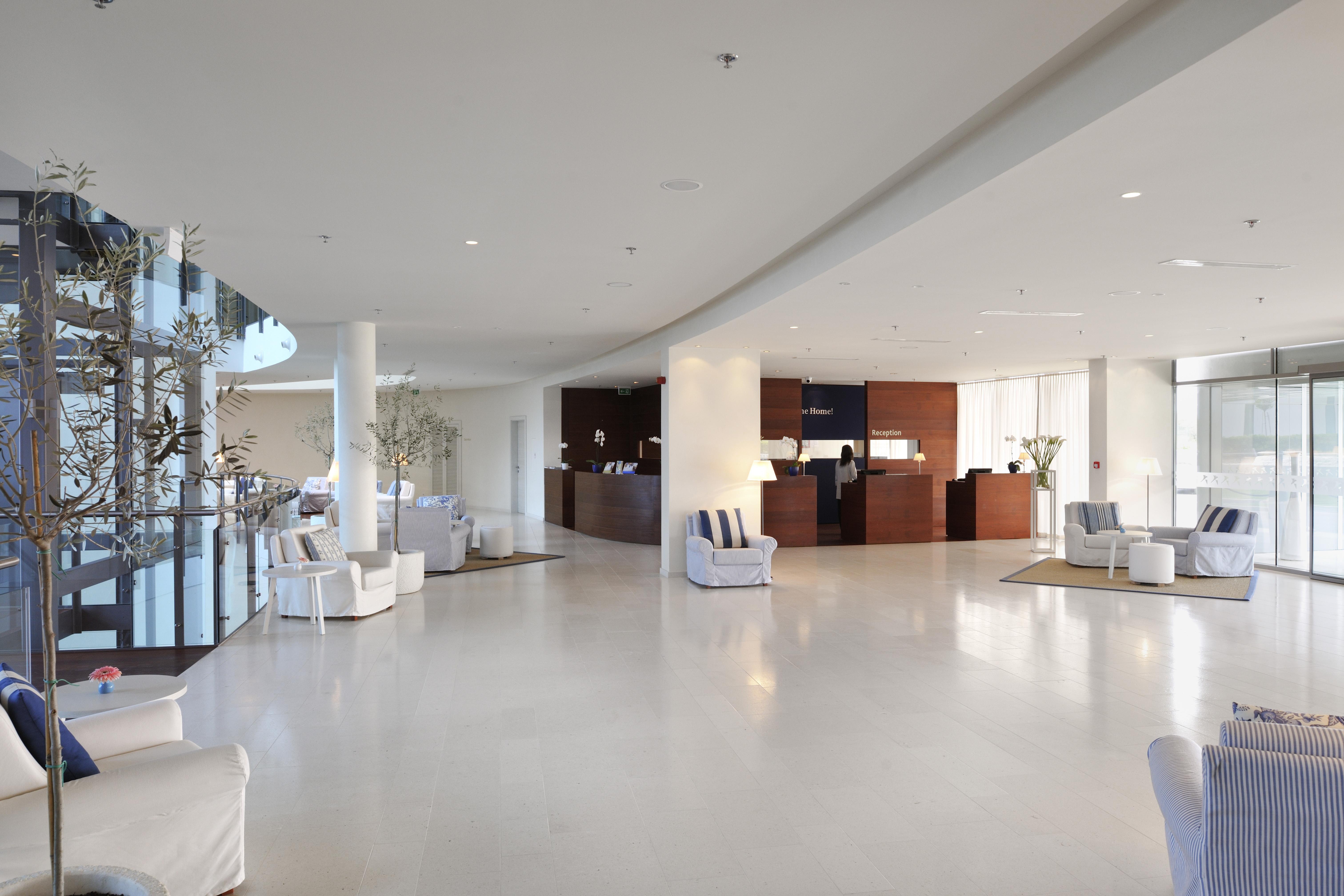 Falkensteiner Hotel & Spa Iadera Petrcane Eksteriør billede The lobby of the hotel